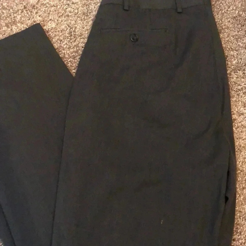 Calvin Klein Gray‎ Slacks - Picture 4 of 6